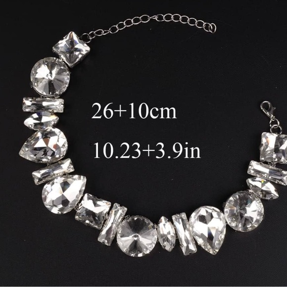 Socialite Crystal Fashion Choker Necklace - Picture 10 of 13